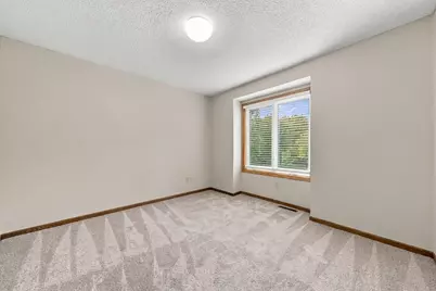 13610 Georgia Drive, Apple Valley, MN 55124 - Photo 30