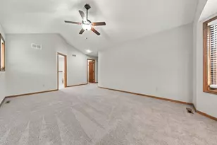 13610 Georgia Dr, Apple Valley, MN 55124 - Photo 38