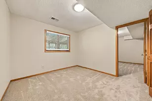 13610 Georgia Dr, Apple Valley, MN 55124 - Photo 50