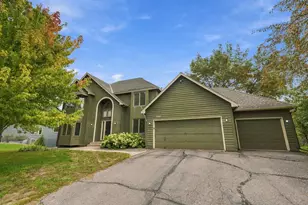 13610 Georgia Dr, Apple Valley, MN 55124 - Photo 1