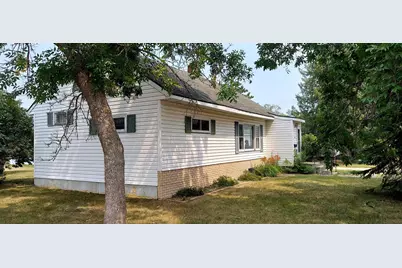 503 2nd Street W, Park Rapids, MN 56470 - Photo 2