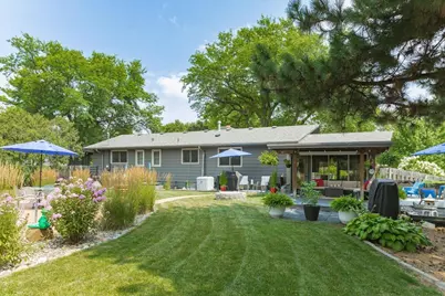 140 Brunswick Avenue S, Golden Valley, MN 55416 - Photo 38