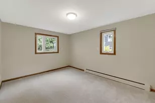 305-307 Reno St, Wayzata, MN 55391 - Photo 8