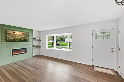 9228 Washington Street NE, Blaine, MN 55434 - Photo 24
