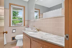 13819 Bellevue Dr, Minnetonka, MN 55345 - Photo 22