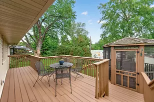 13819 Bellevue Dr, Minnetonka, MN 55345 - Photo 34