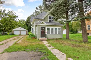 917 Bridge Ave, Albert Lea, MN 56007 - Photo 1
