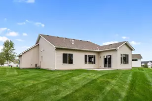 331 Riverview Cir, Hanover, MN 55341 - Photo 50
