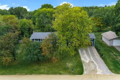 18423 Italy Avenue, Lakeville, MN 55044 - Photo 2