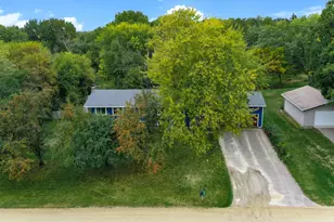 18423 Italy Ave, Lakeville, MN 55044 - Photo 2