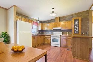 108 Poplar Ave, Lowry, MN 56349 - Photo 4
