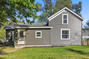 2015 2nd St, Eau Claire, WI 54703 - Photo 1