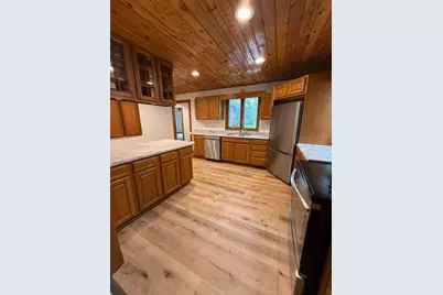 2310 10th Ave SW, Austin, MN 55912 - Photo 1