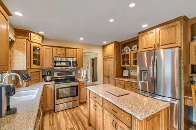 46 Jefferson Court, Hastings, MN 55033 - Photo 2