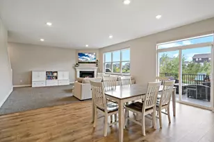 2140 Windermere Cir, Shakopee, MN 55379 - Photo 10