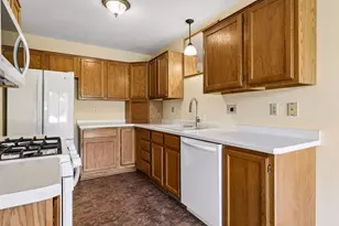 7886 72nd St S, Cottage Grove, MN 55016 - Photo 12