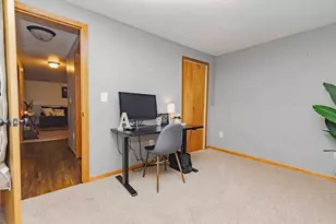 4410 16th St S, Moorhead, MN 56560 - Photo 32