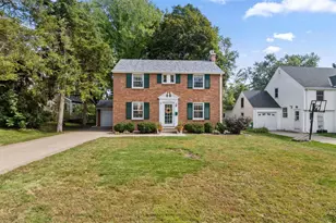 1776 Asbury St, Falcon Heights, MN 55113 - Photo 2