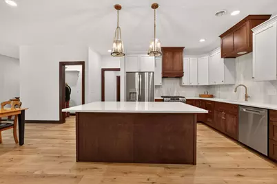 743 Kodiak Drive NW, Stewartville, MN 55976 - Photo 8