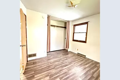 1561 Arkwright Street, Saint Paul, MN 55130 - Photo 18