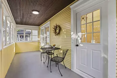 1040 24th Avenue SE, Minneapolis, MN 55414 - Photo 2
