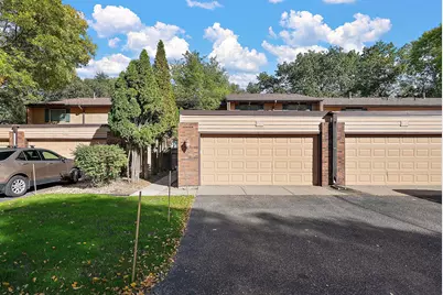 4731 Spring Circle, Minnetonka, MN 55345 - Photo 2