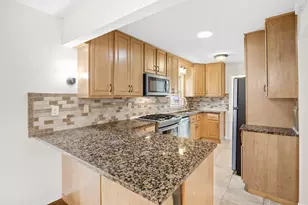 1567 Atlantic St, Saint Paul, MN 55106 - Photo 10