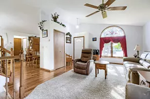 1186 Winter Ct, Hastings, MN 55033 - Photo 8