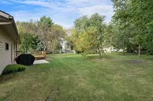 930 Ridgeview Pl NE, Owatonna, MN 55060 - Photo 12