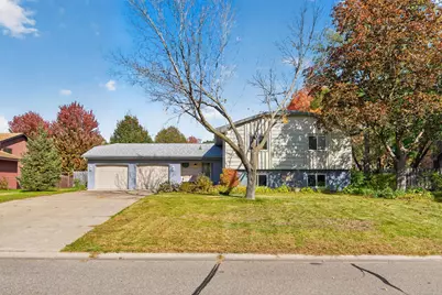 3637 114th Lane NW, Coon Rapids, MN 55433 - Photo 2