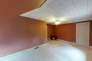 148 2nd Ave SW, Alden, MN 56009 - Photo 20