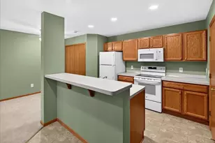 7104 Quail Ave NE, Otsego, MN 55330 - Photo 8
