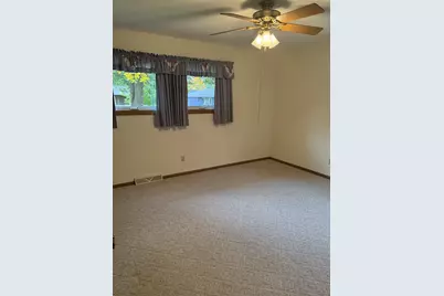 926 16 1/2 Street SE, Rochester, MN 55904 - Photo 14