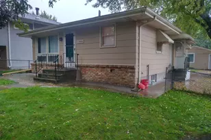 1560 Pacific St, Saint Paul, MN 55106 - Photo 1