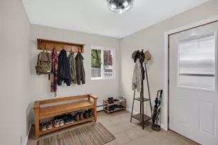 909 8th Ave S, South Saint Paul, MN 55075 - Photo 14