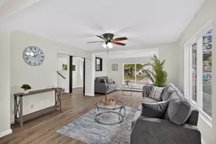 909 8th Ave S, South Saint Paul, MN 55075 - Photo 10