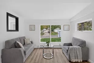 909 8th Ave S, South Saint Paul, MN 55075 - Photo 12