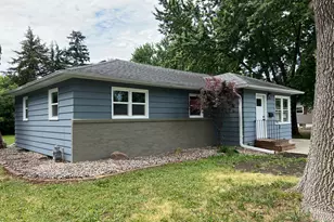 1405 W Clark St, Albert Lea, MN 56007 - Photo 1