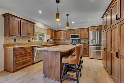 2668 Waterford Court, Saint Cloud, MN 56301 - Photo 4