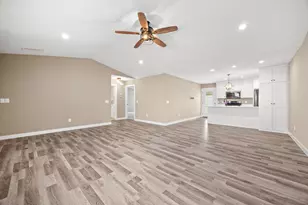 38820 Maple Ct, North Branch, MN 55056 - Photo 6