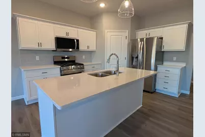 10563 Goodview Avenue S, Cottage Grove, MN 55016 - Photo 6