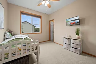 989 Danube Ave, Shakopee, MN 55379 - Photo 12