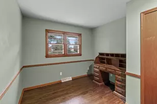 5705 Phoenix St, Golden Valley, MN 55422 - Photo 18