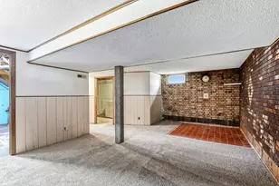 247 W 6th St, New Richmond, WI 54017 - Photo 18