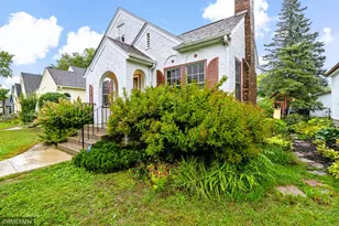 844 Winslow Ave, Saint Paul, MN 55107 - Photo 2