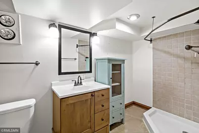 844 Winslow Avenue, Saint Paul, MN 55107 - Photo 26