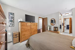 11160 Anderson Lakes Pkwy, Eden Prairie, MN 55344 - Photo 12