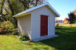 730 Tyler St SW, Hutchinson, MN 55350 - Photo 26