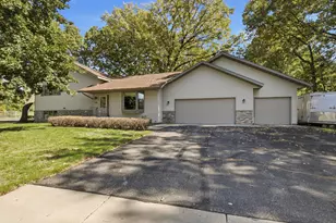 424 7th Ave N, Sartell, MN 56377 - Photo 1