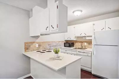 5410 Three Points Boulevard #434, Mound, MN 55364 - Photo 8